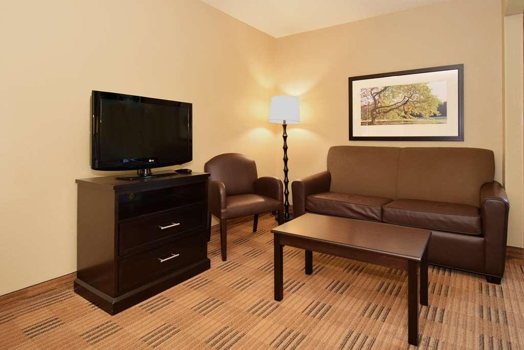 Extended Stay America Suites - Dallas - Plano Parkway - Medical Center 객실 사진